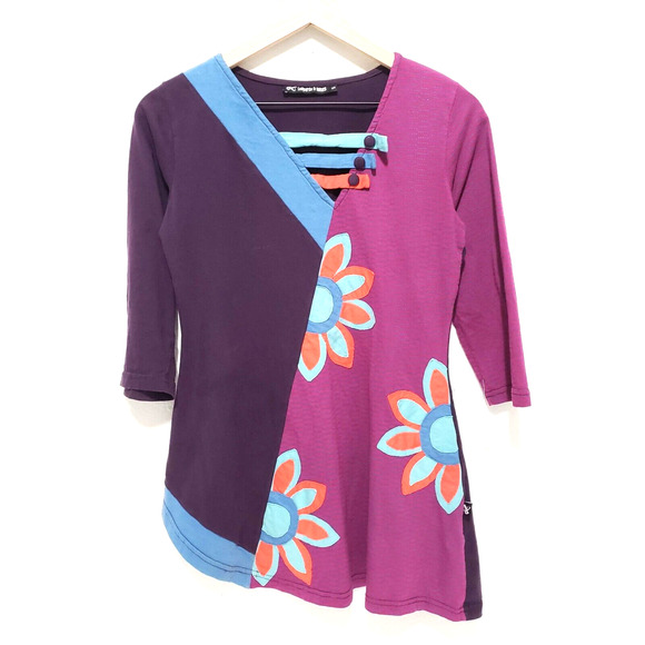 Leopards & Roses | Women's SIZE S Embroidered Art-to-Wear Artsy Tunic Shirt Y2K - Picture 1 of 8